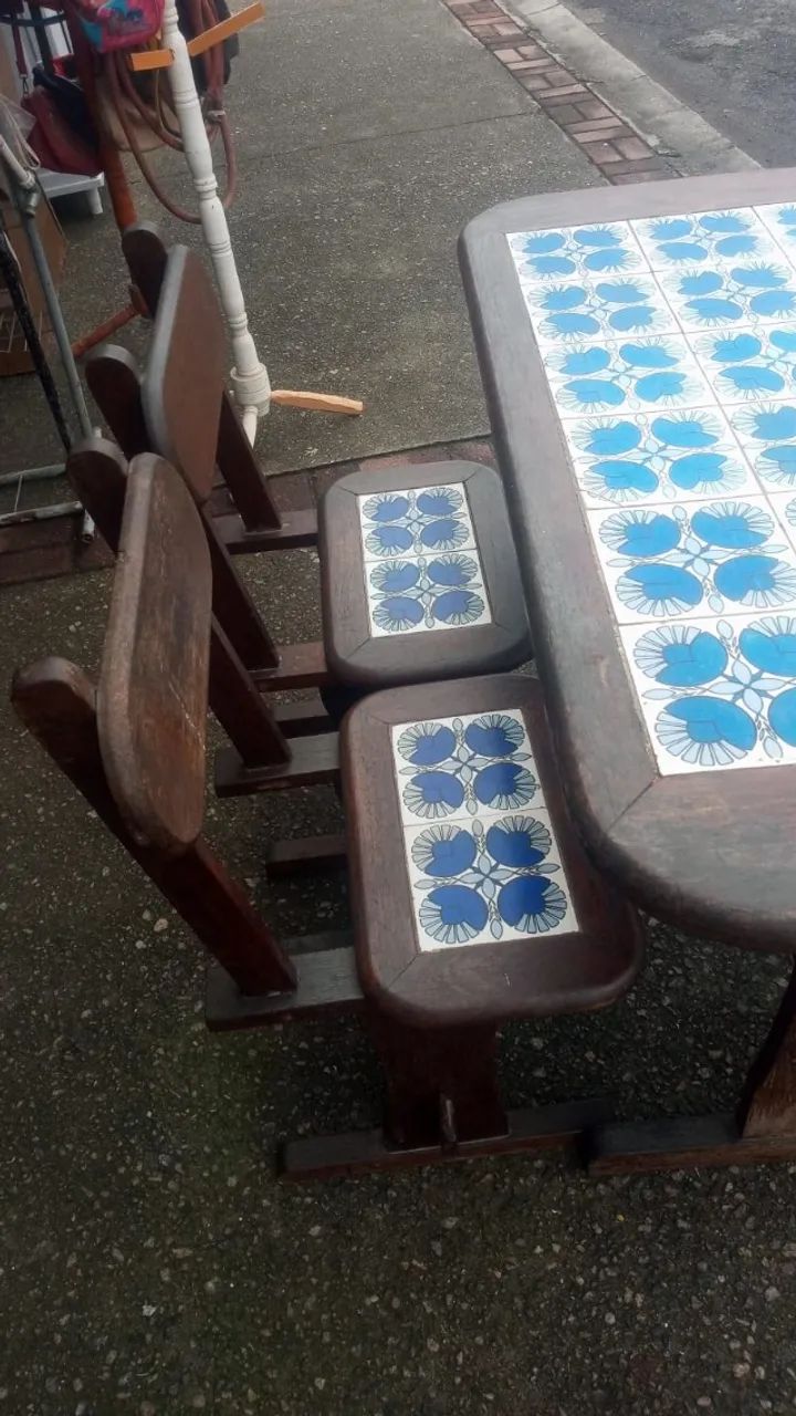 Mesa Madeira com cadeiras - Foto 2