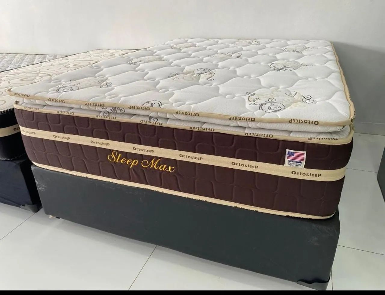 Cama box com colchão sleep Max confortável e alto