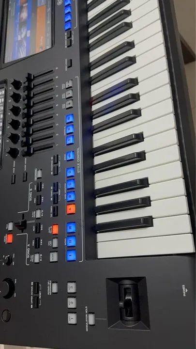 Genos 1 Yamaha - Foto 4