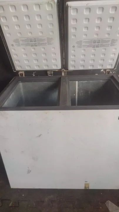 Só falta o gás duas portas 400$