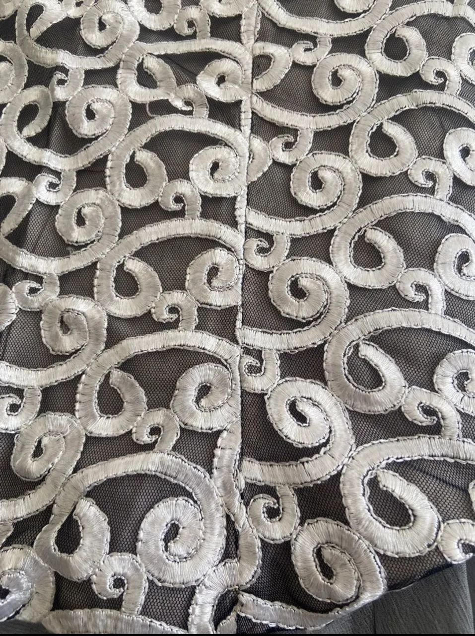 Conjunto saia/ corpete TAM 40 lindo, impecável  - Foto 3