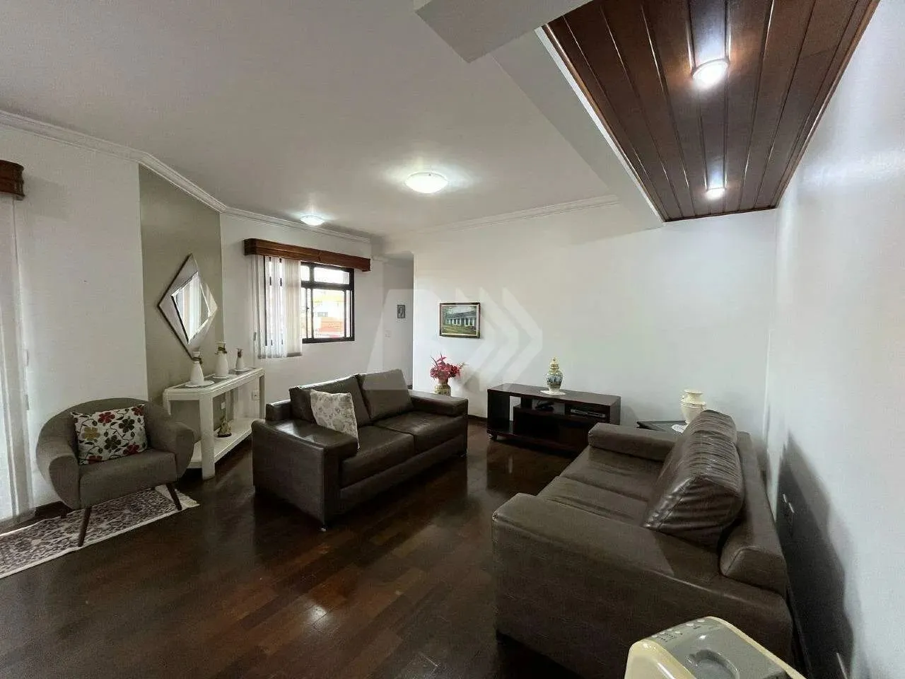 Apartamento para alugar no Edifício Tivoli, no bairro Vila Independência em Piracicaba