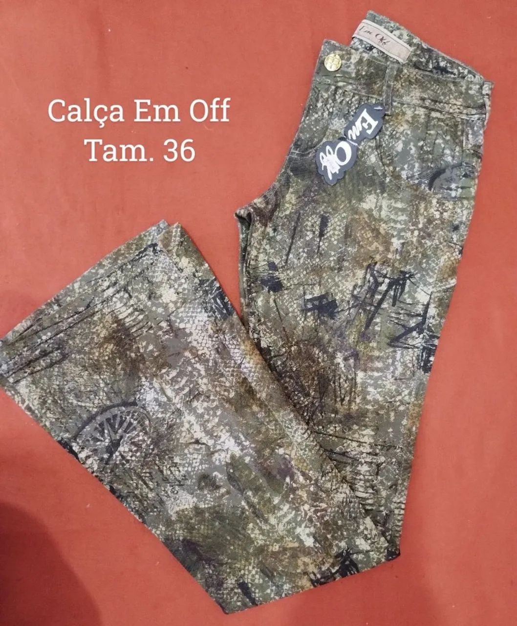 Calça Feminina Em Off 36