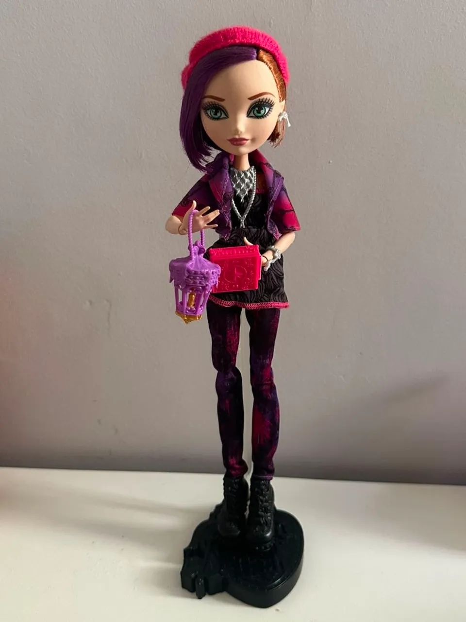  Boneca Ever After High poppy