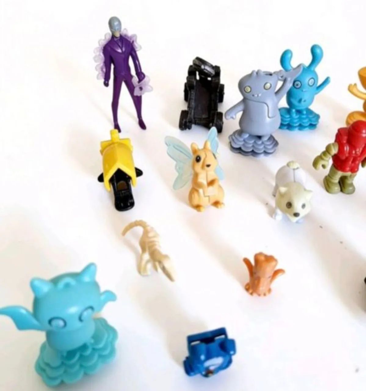 Kit Com 27 Miniaturas Colecionáveis - Foto 3