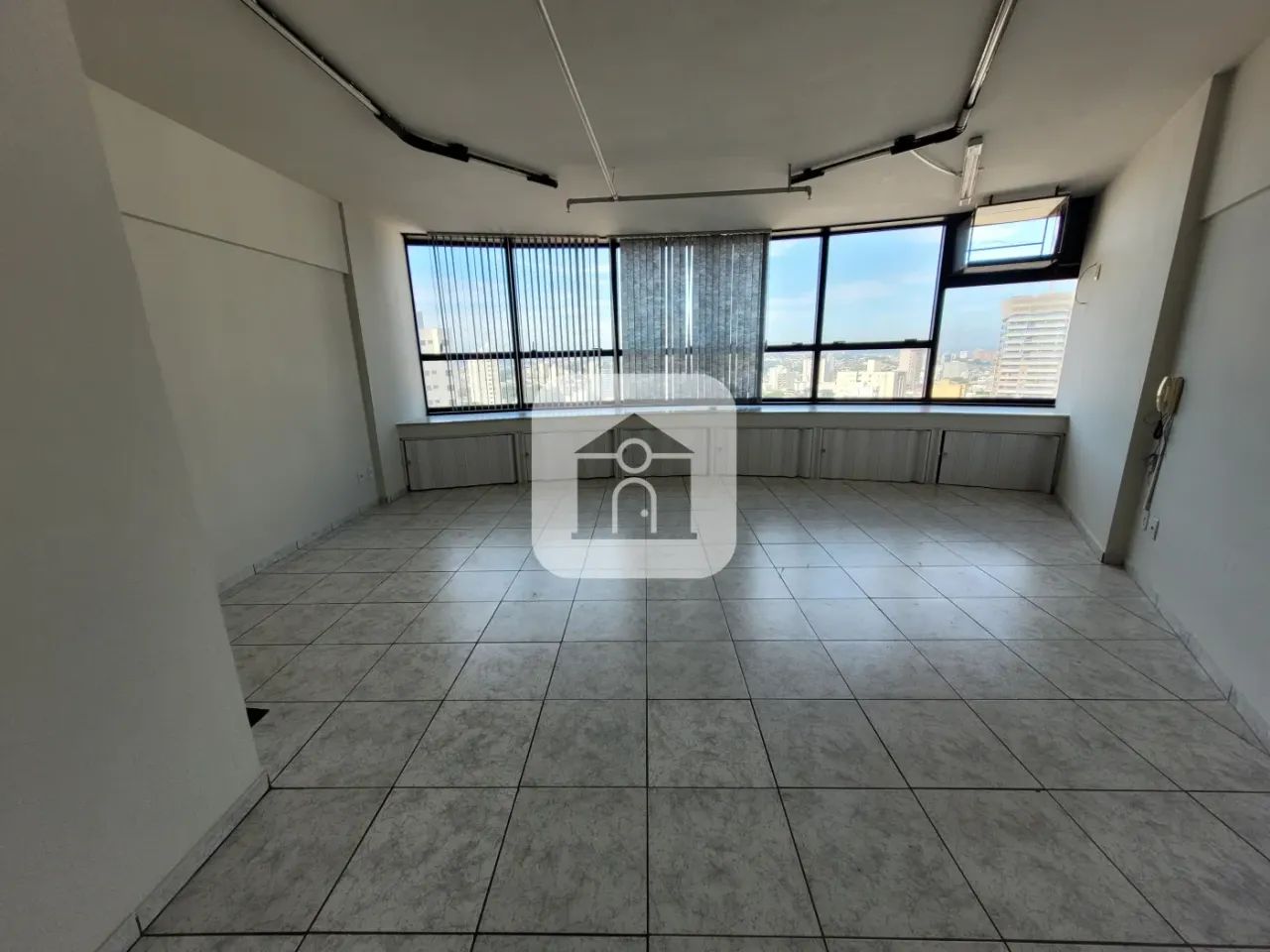 Sala comercial para locação Bairro centro - Foto 2