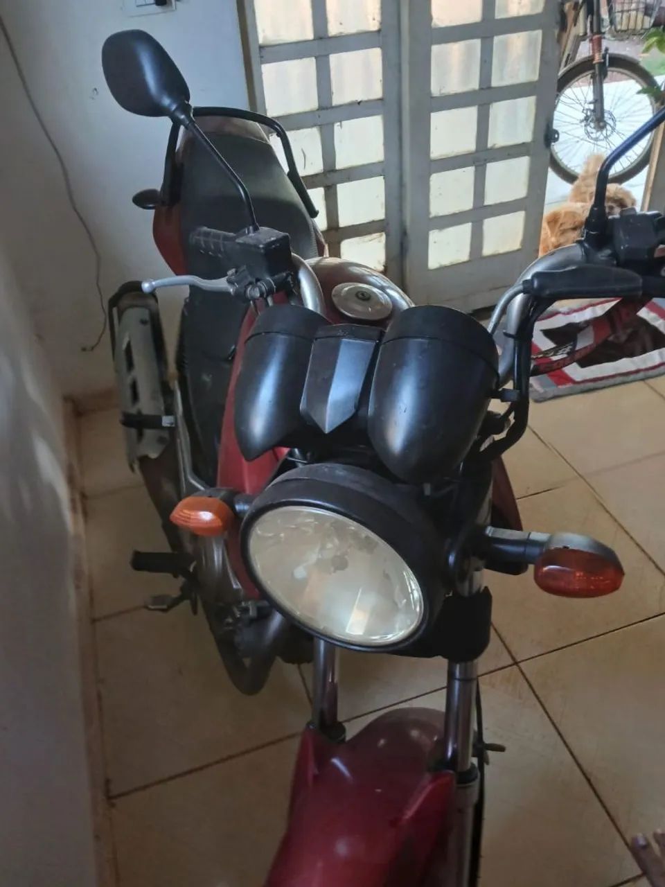 Vendo ou troco moto documentada - Foto 2