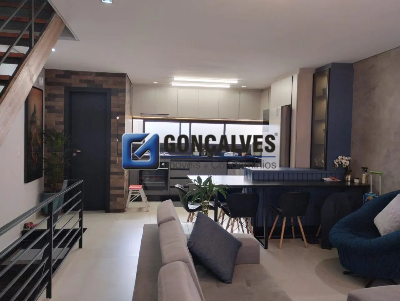 SOBRADO 03 dormitórios sendo 01 suíte Á VENDA BAIRRO DOS CASA São Bernardo do Campo -/SP - Foto 3