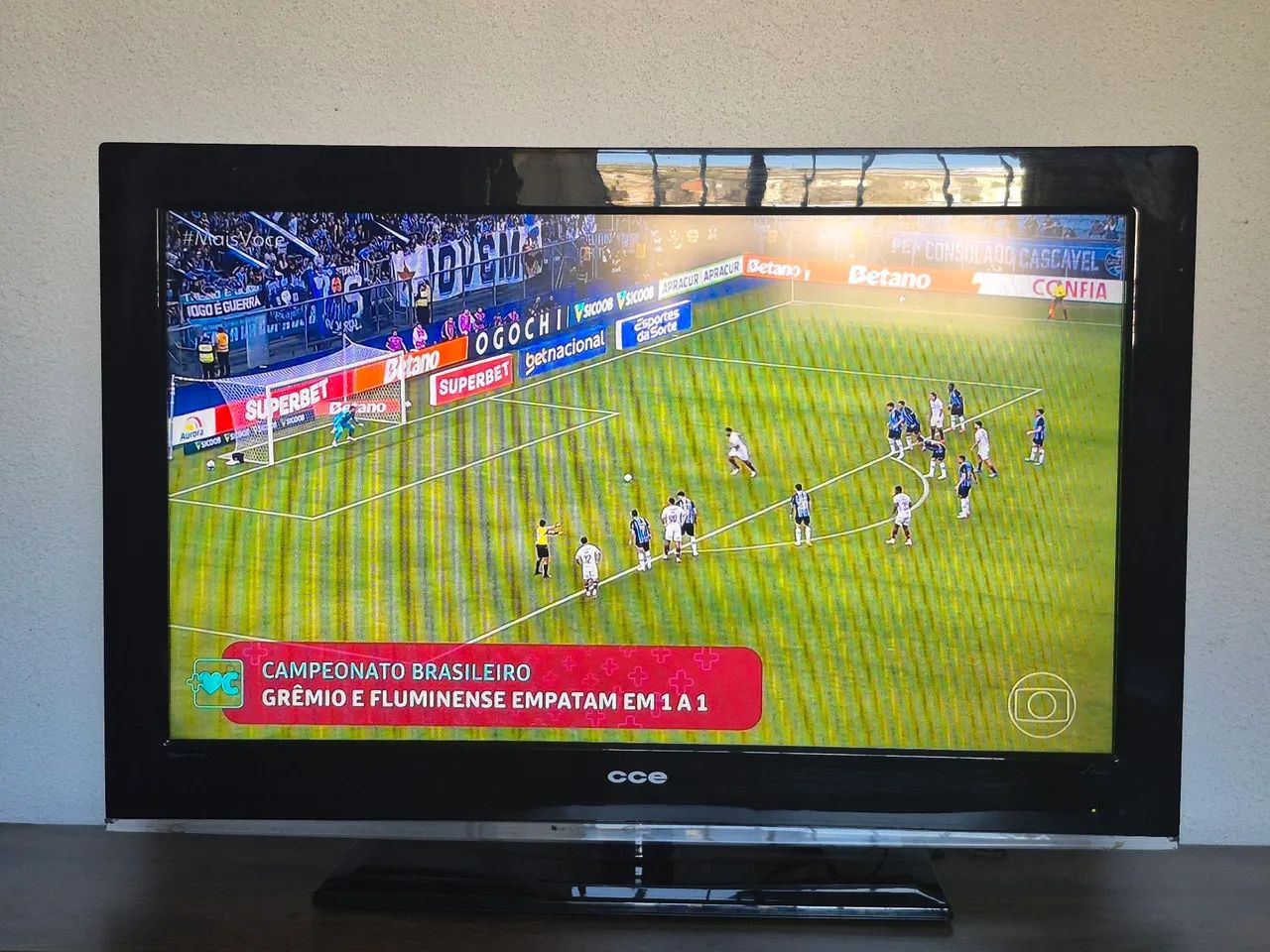 Tv CCE 43