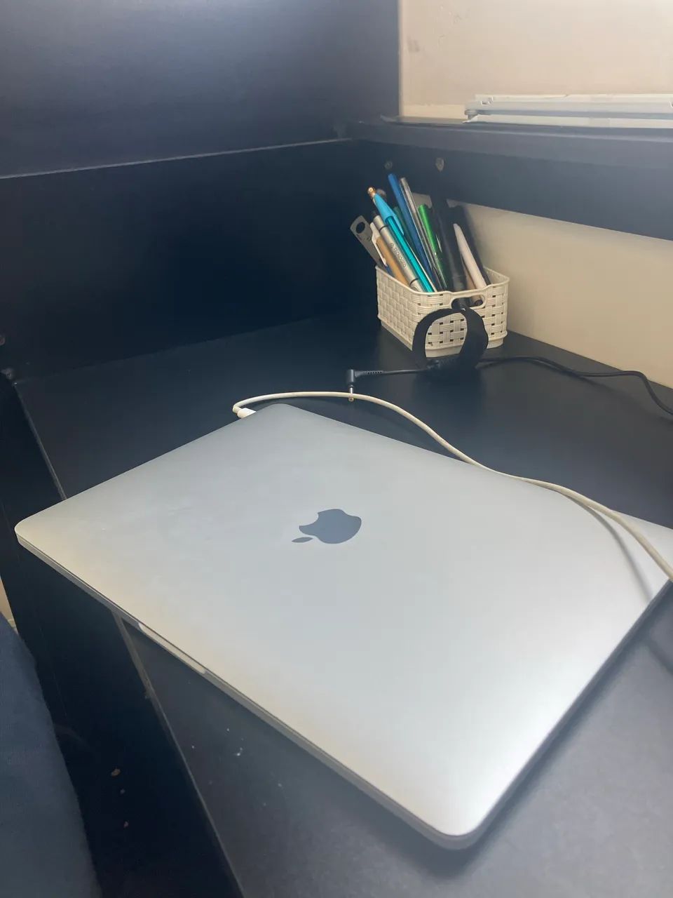 MacBook Pro 2017 - Dual core i5 - Foto 2