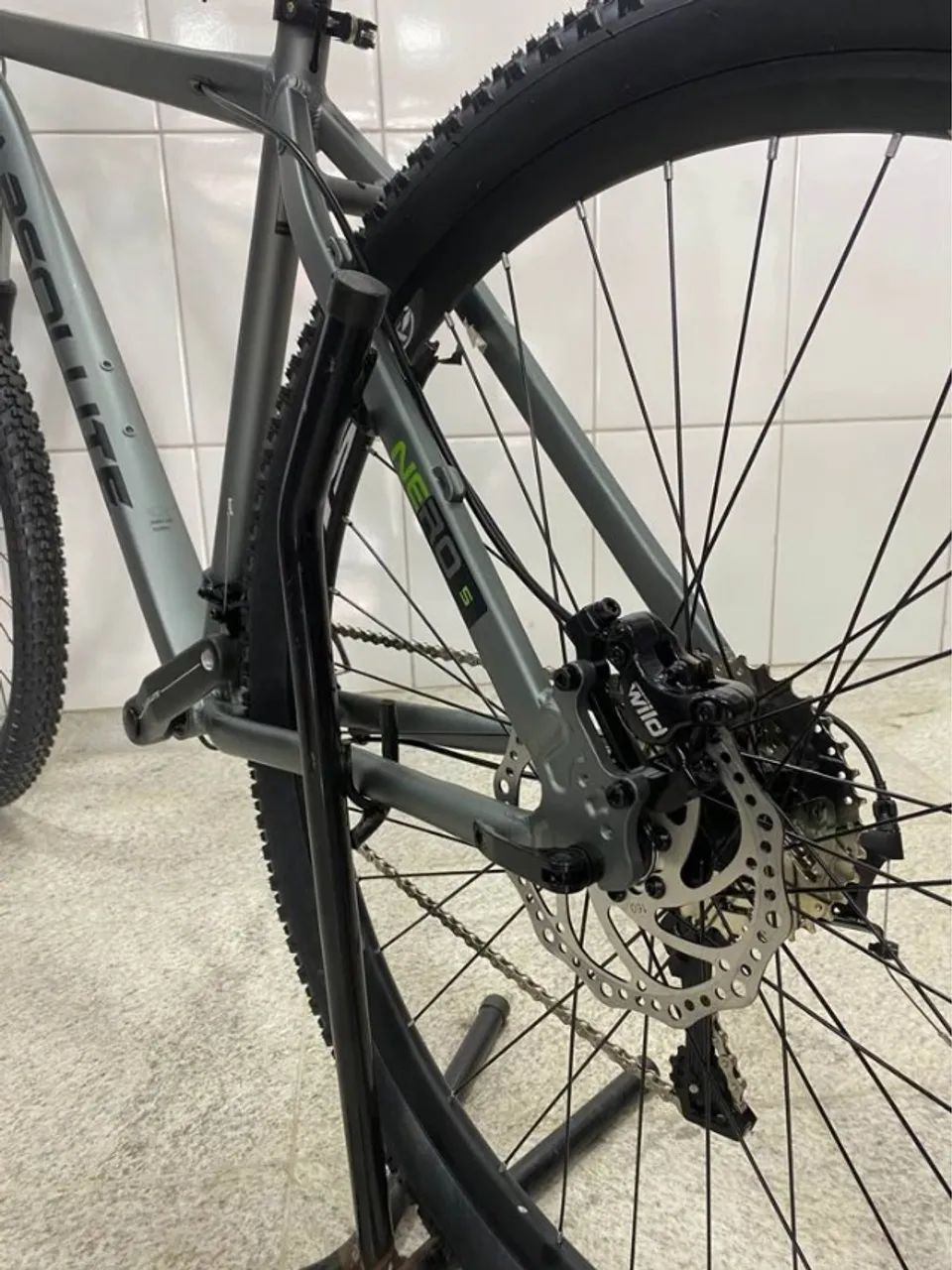 BICICLETA ARO 29 ABSOLUTE 27V FREIO HIDRÁULICO - Foto 3