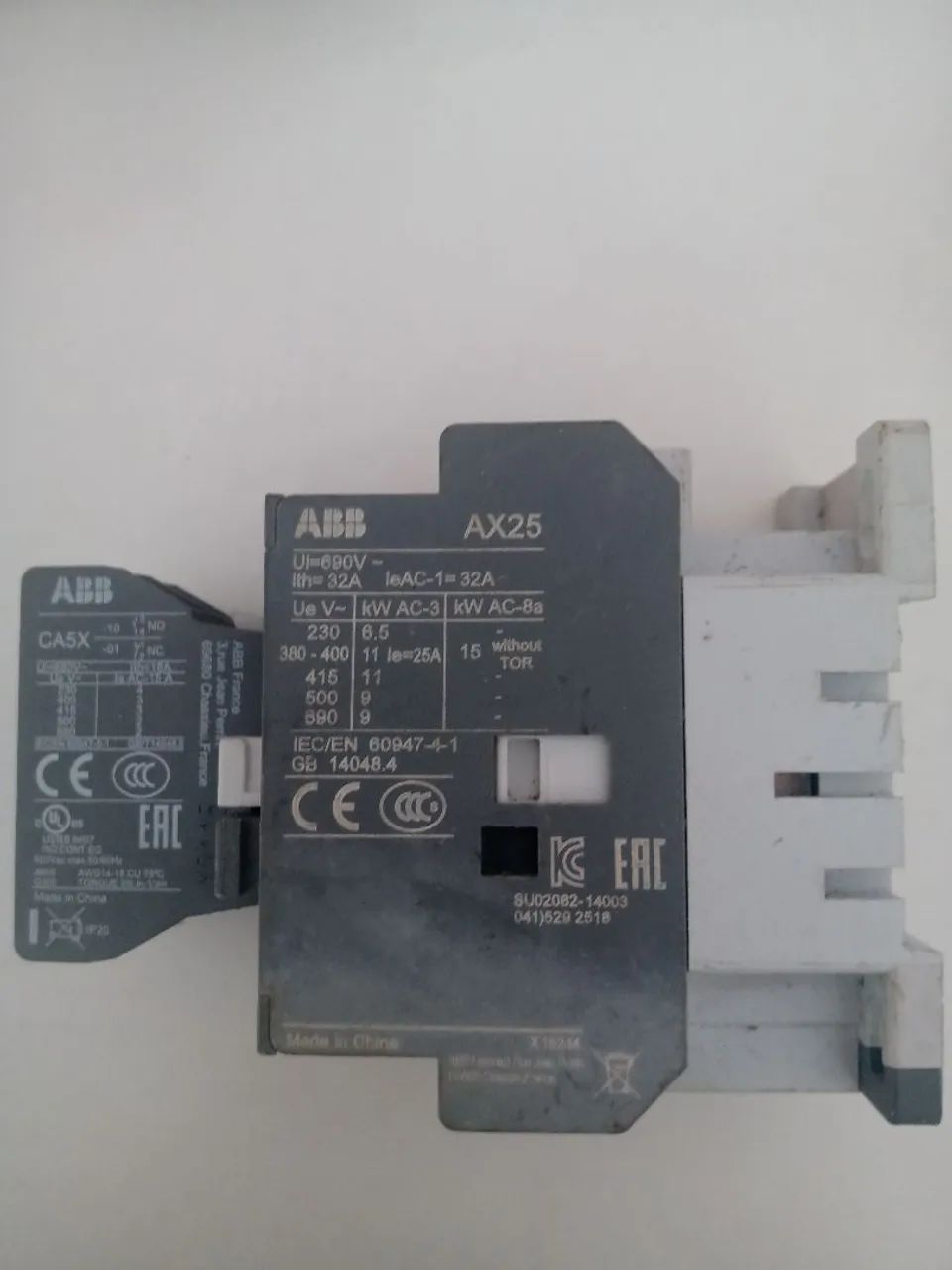 Conjunto de contactora ABB seminovos todas funcionando perfeitamente com 5 bloco auxiliar  - Foto 3