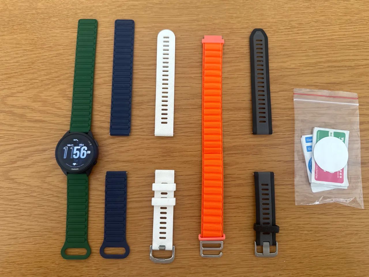 KIT Garmin Forerunner 165 + 4 Pulseiras + Película