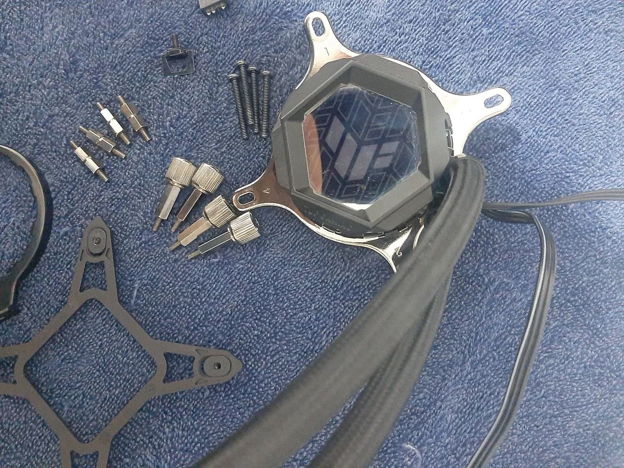 Water cooler asus tuf gaming - Foto 4