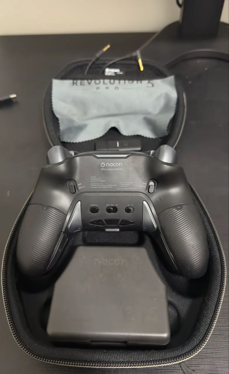 Controle Nacon Revolution 5 Pro - Ps5/Ps4/Pc - Foto 2