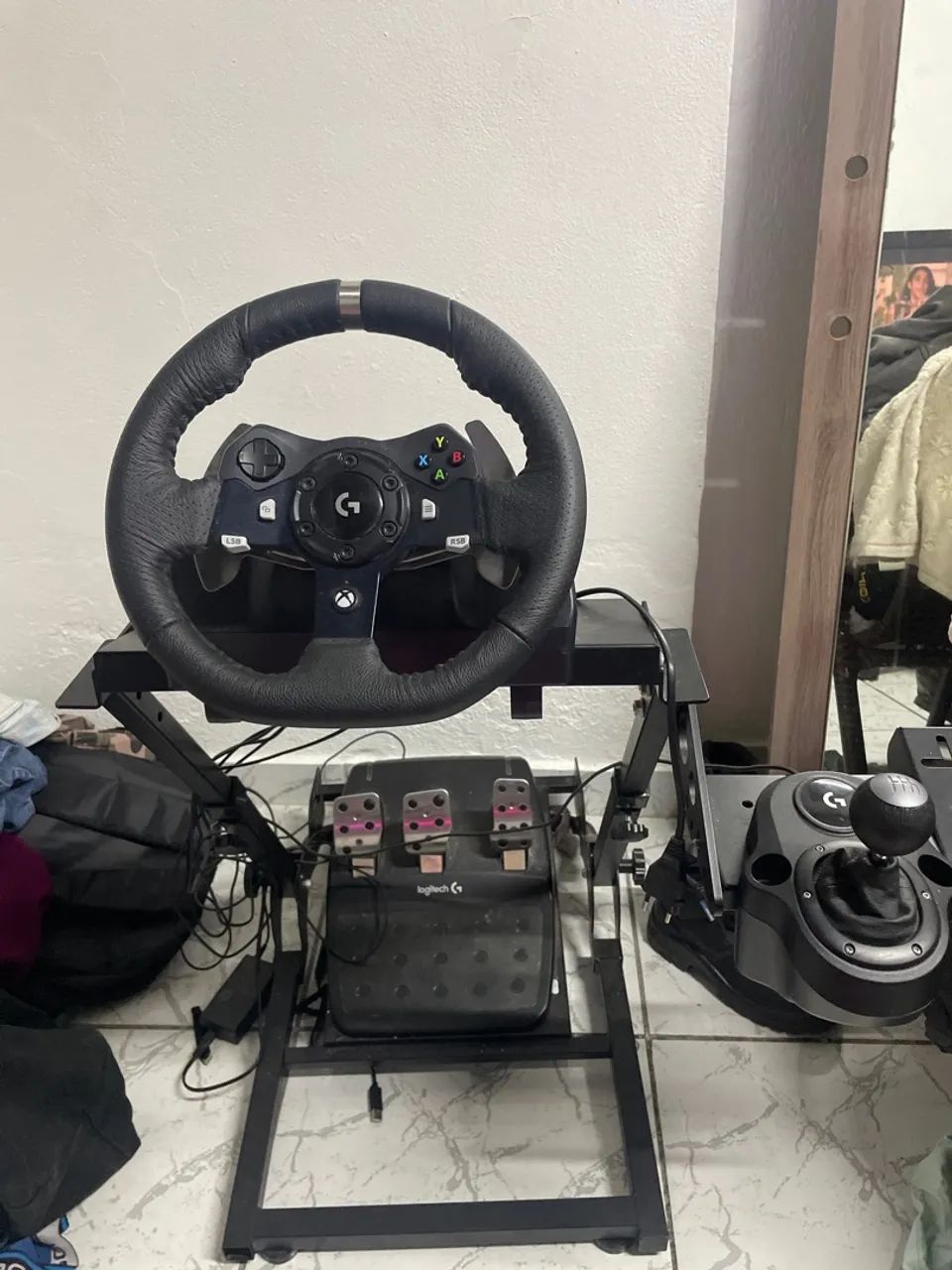 Volante g920 com câmbio e cockpit