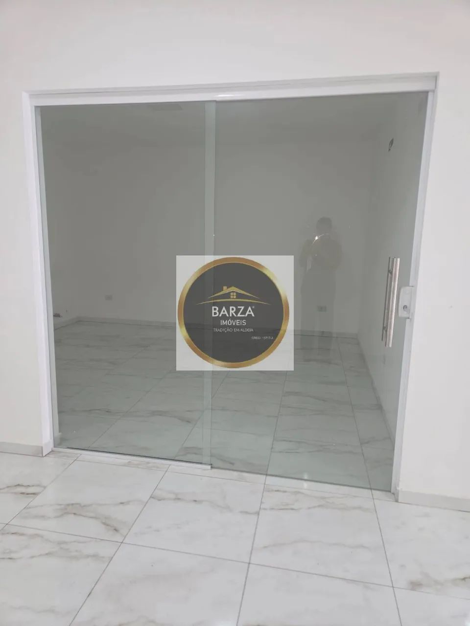 BARZA IMÓVEIS - Sala para Alugar em São Lourenço