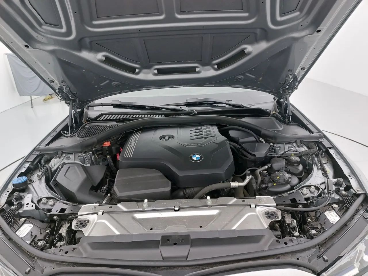 BMW Série 3 320i, foto 10 de 18