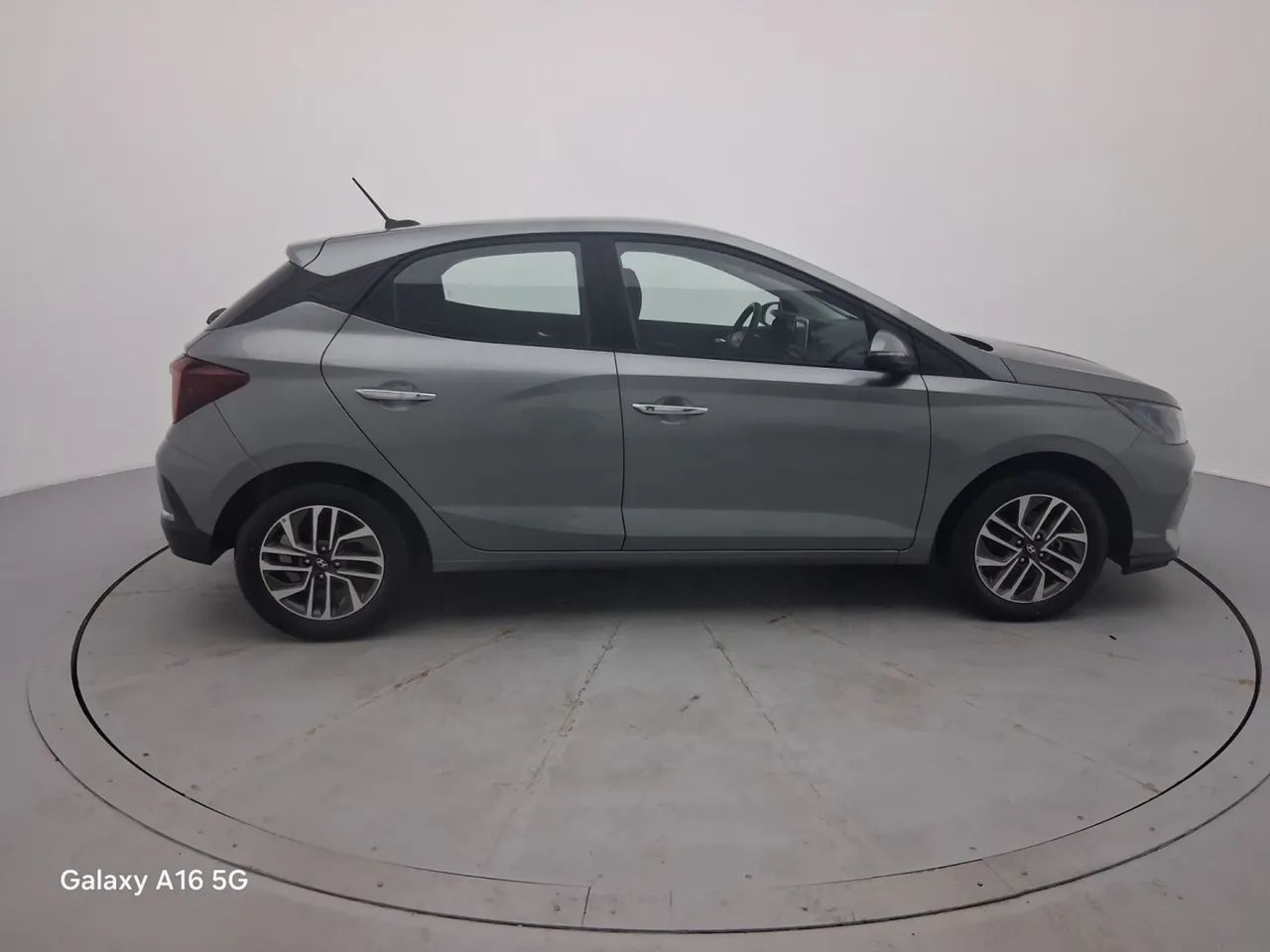 Hyundai HB20 Limited 1.0 Flex 12V Mec., foto 6 de 18