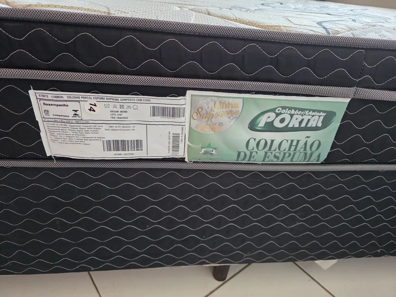 Colchão e base