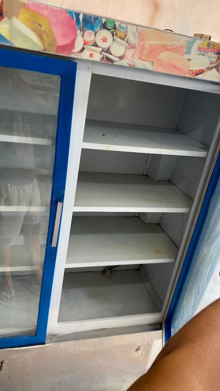 Expositor auto serviço 3 portas laticínios e bebidas  - Foto 4