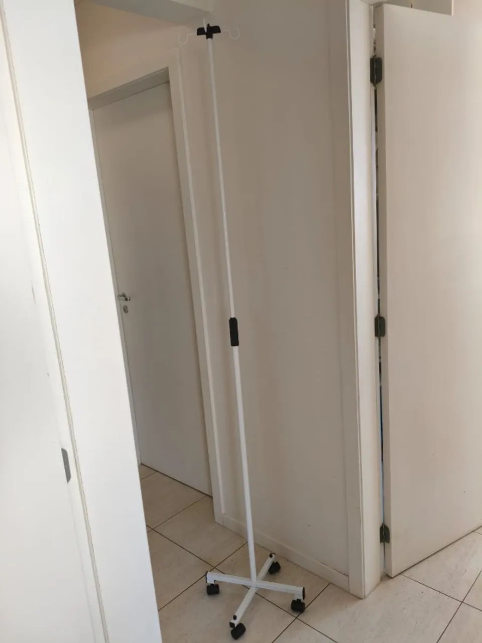 Suporte para soro - Foto 3