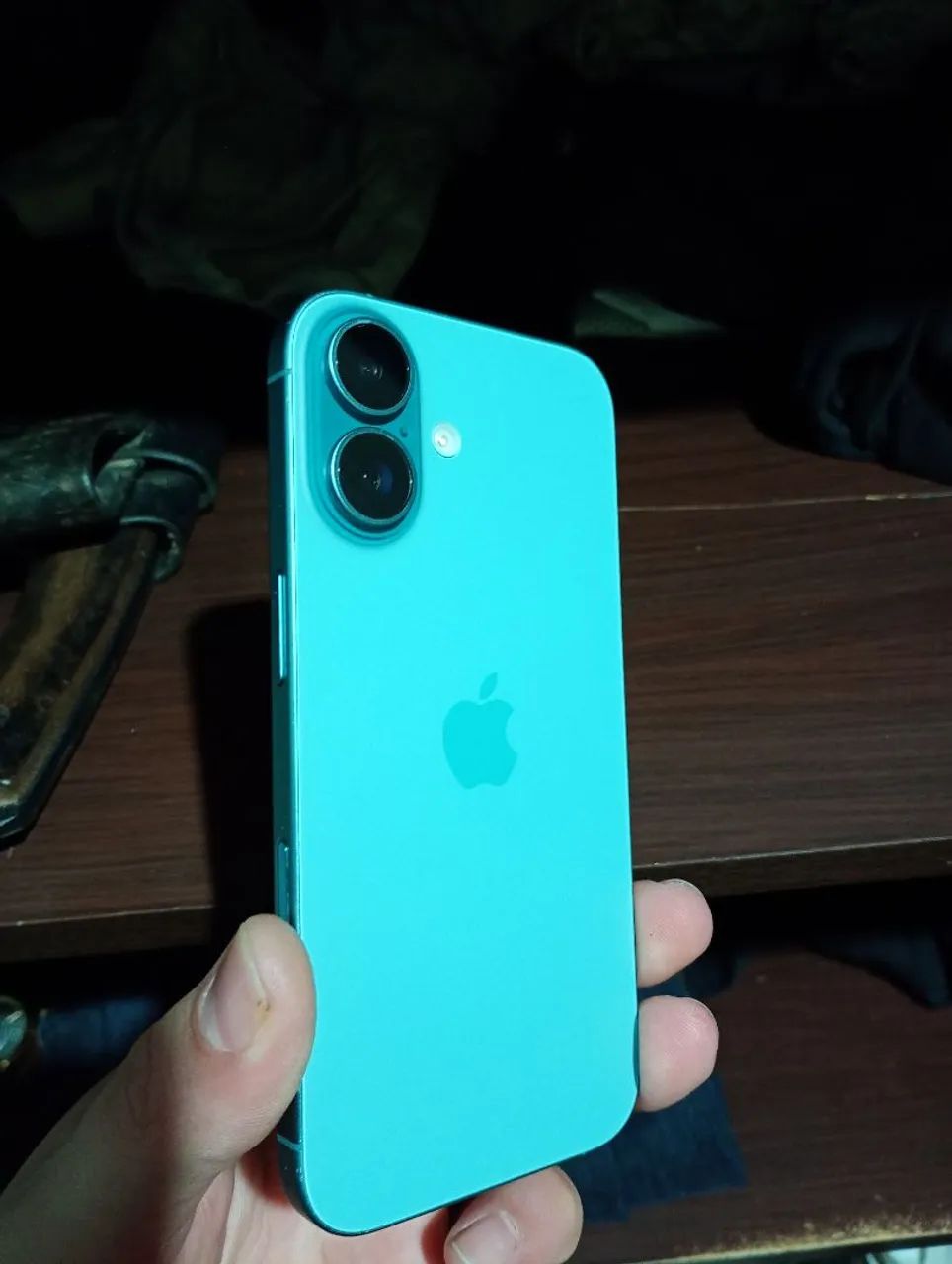 iPhone 16  - Foto 4