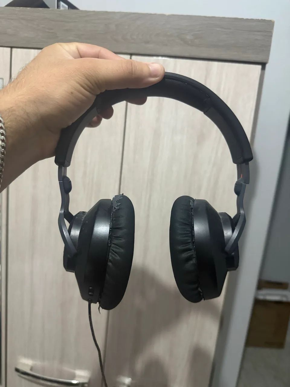 Microfone Hyperx Quadcast 2 + headset jbl Quantum 100 - Foto 2
