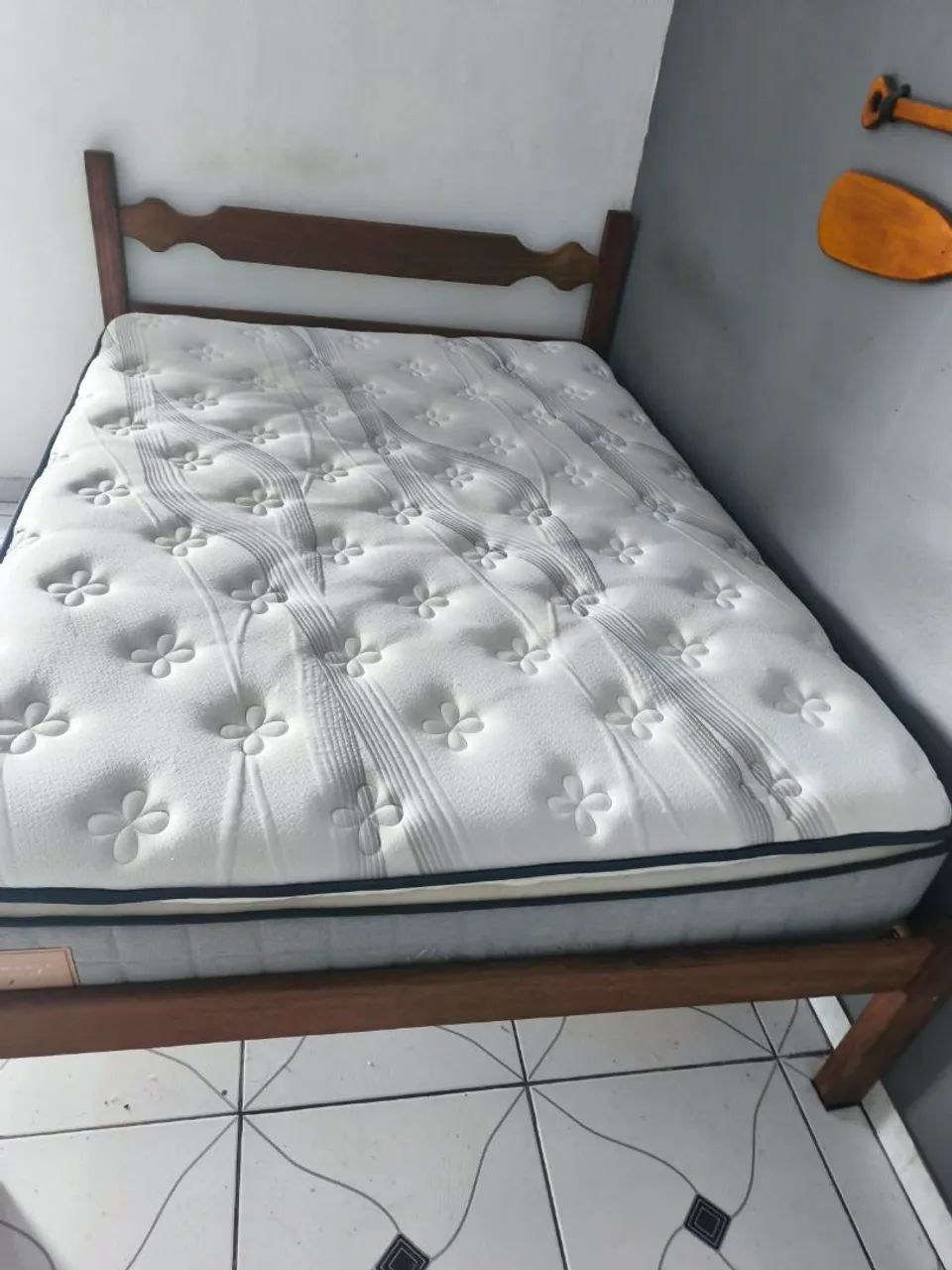Cama de casal madeira com colchão d33 - Foto 4