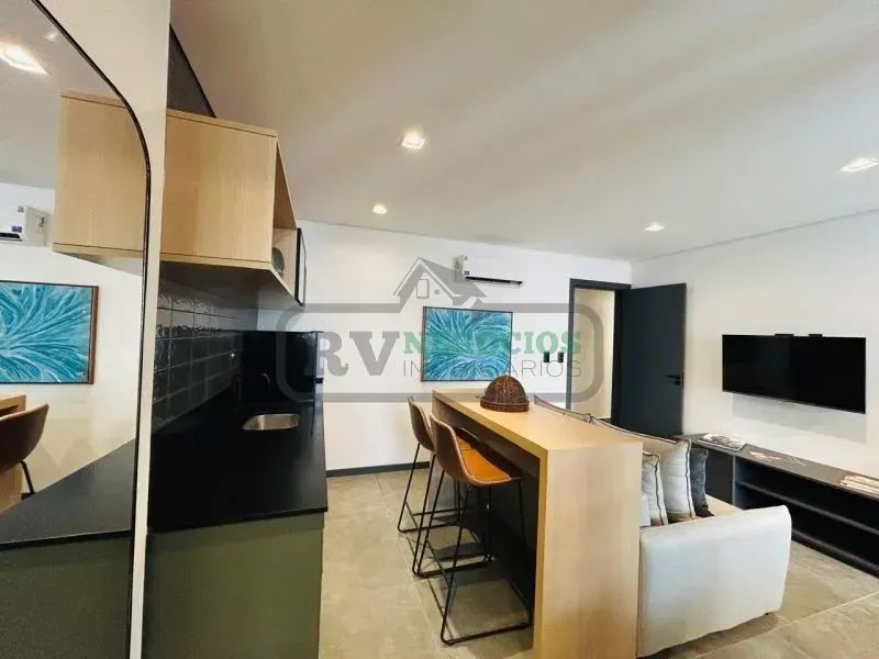 Studio - 01 Quarto com Garagem
