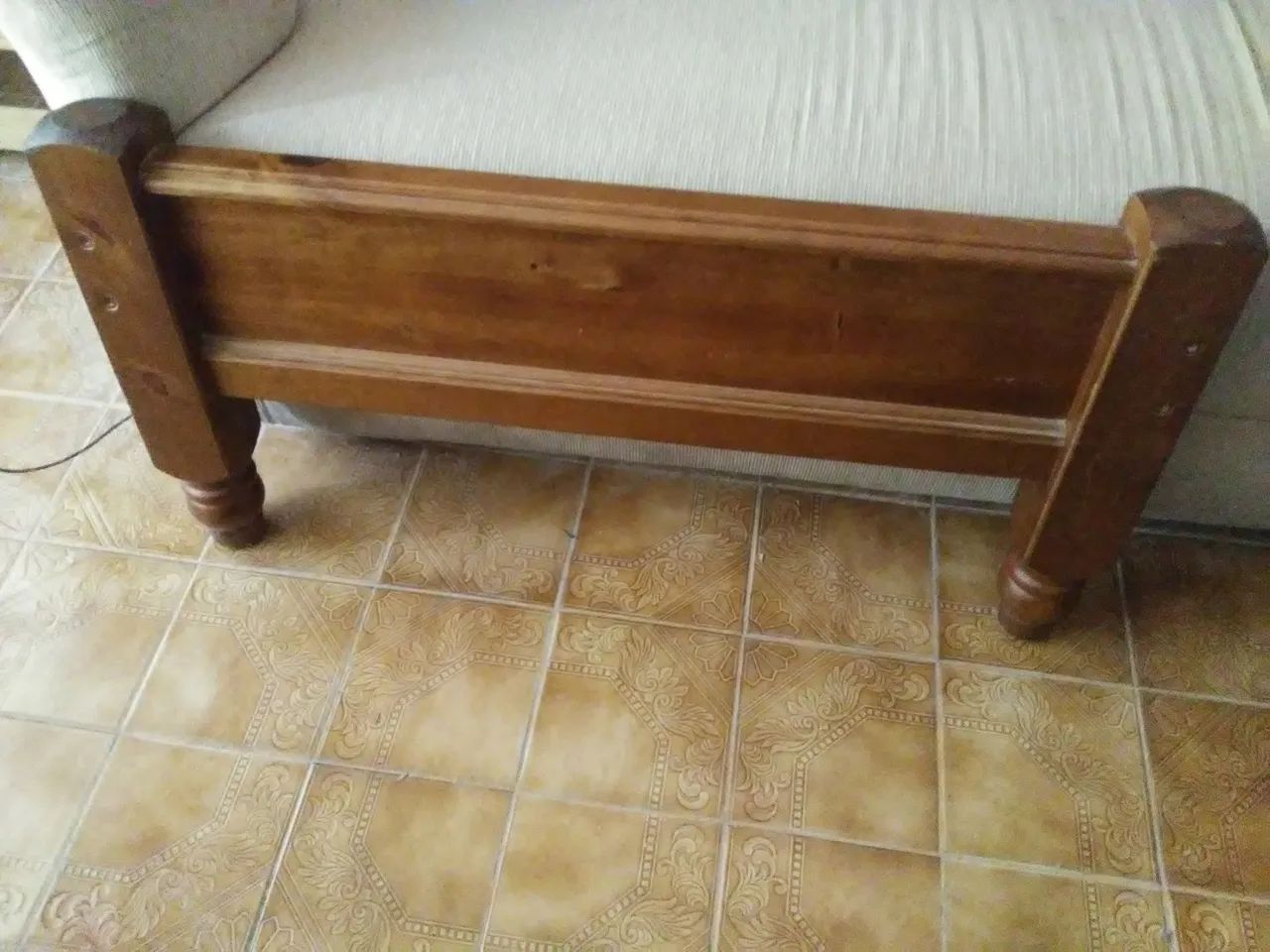 Cama solteiro madeira maciça  - Foto 3