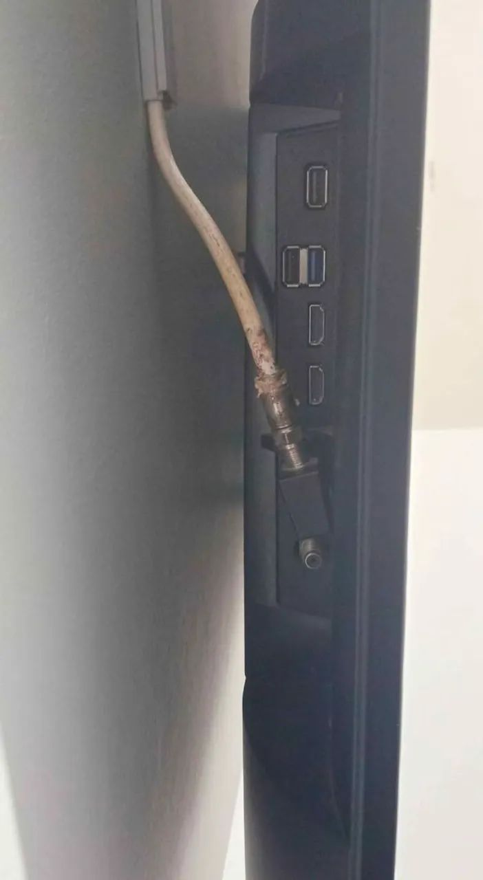 Smart tv Sony 49" travado no Android inicial - Foto 3