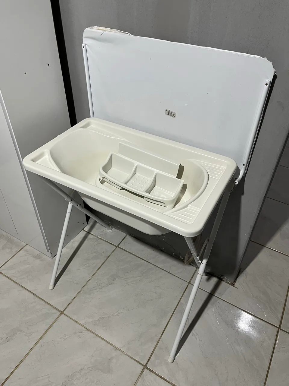 Banheira com trocador 