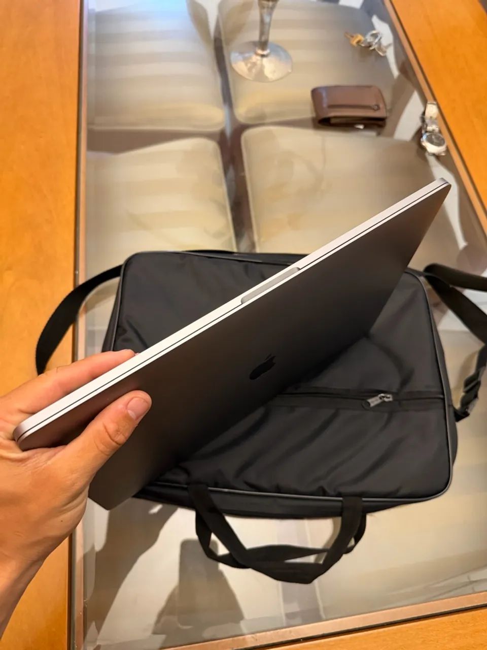 MacBook Pro 2019 1TB - Foto 4