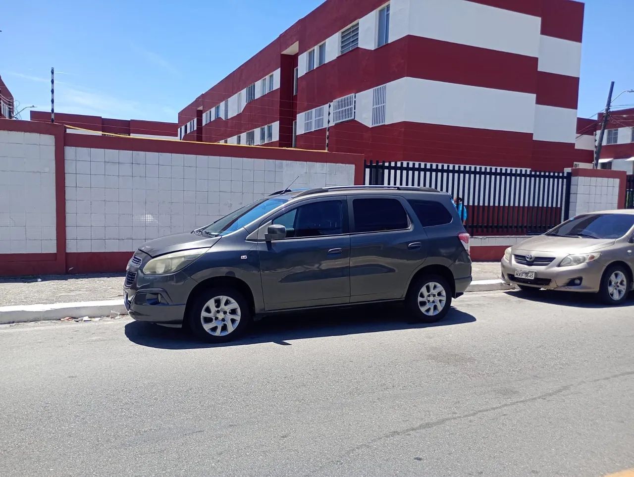Chevrolet Spin SPIN LTZ 1.8 8V Econo.Flex 5p Aut. 2013