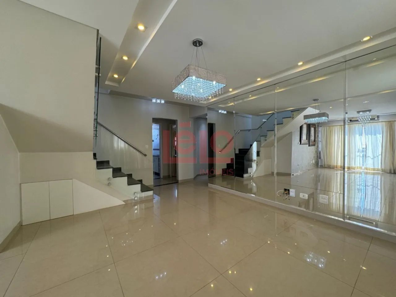 Duplex Excepcional em Zona 07  3 Quartos e Terraço Privativo! - Foto 3