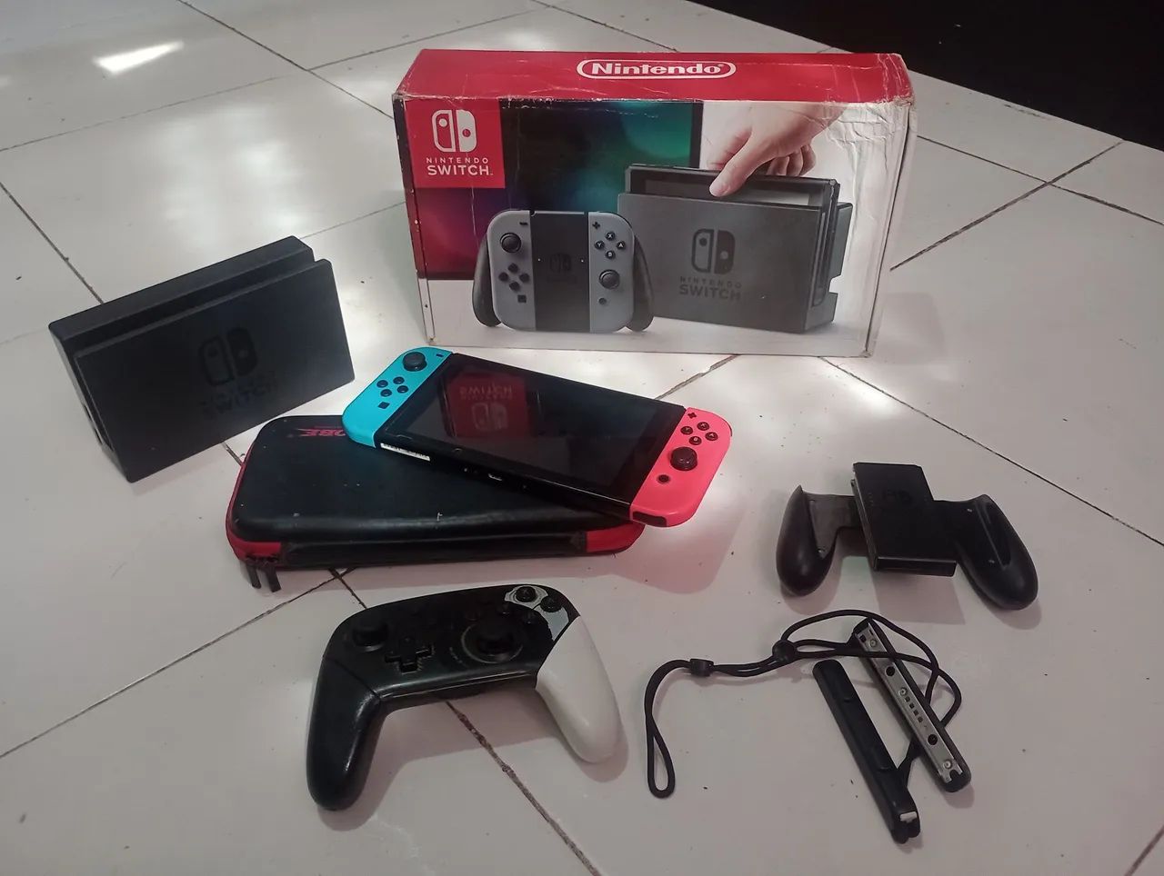 Nintendo Switch 