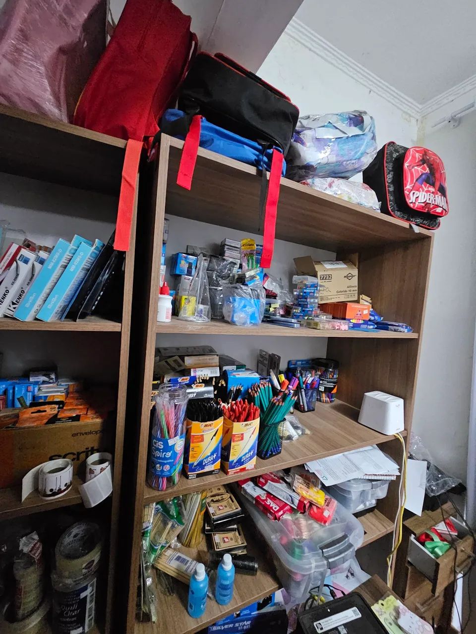 ESTOQUE DE PAPELARIA E MOBILIÁRIO - Foto 3