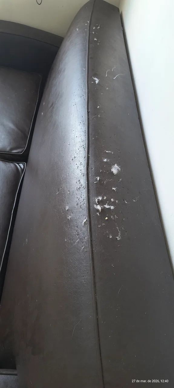 Three-Seat Sofa - Donation417563170403799043