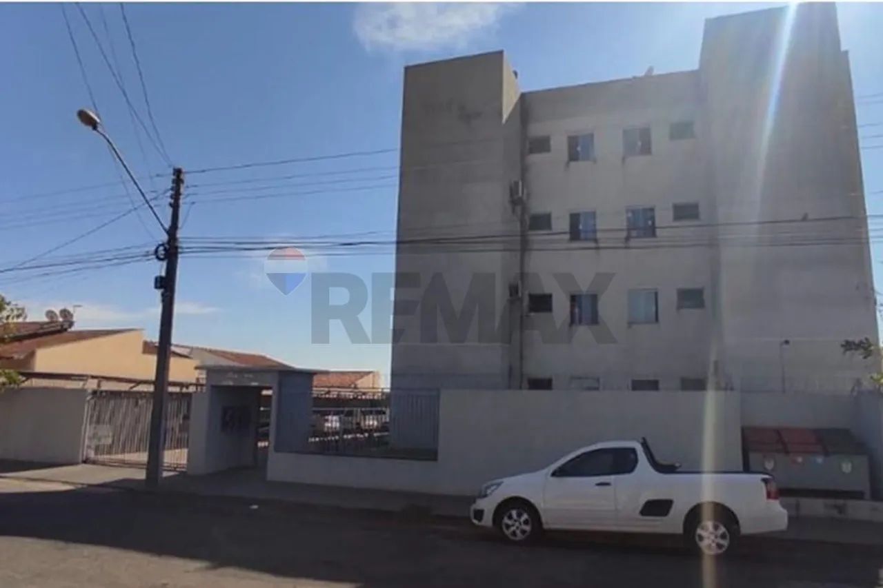Apartamento moderno com 2 dormitórios e varanda - Foto 3