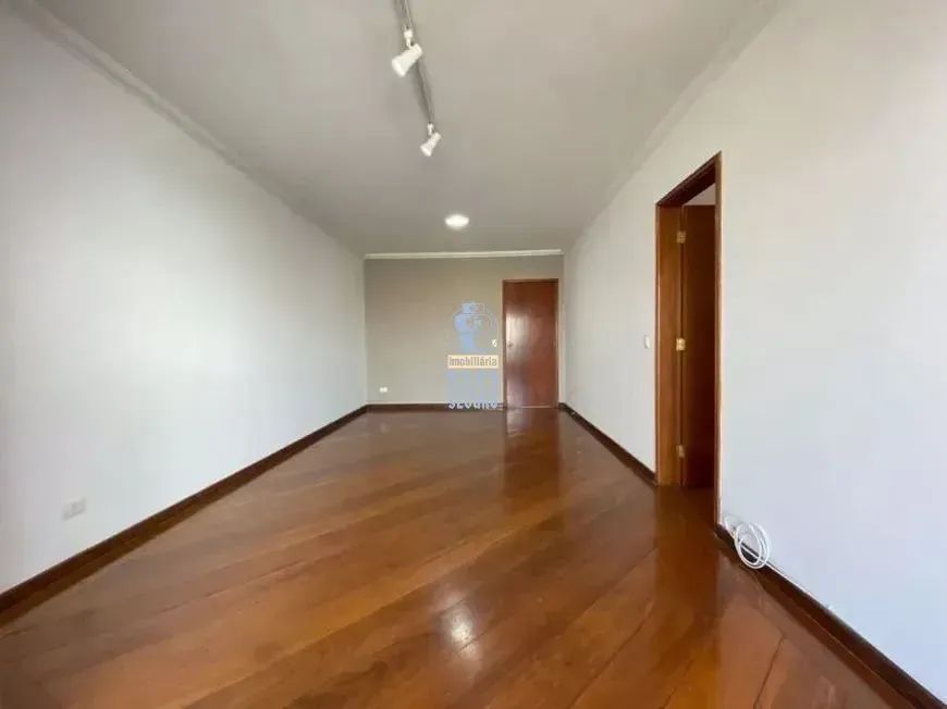 PARA VENDA OU LOCAÇÃO - CHACARA INGLESA. - Foto 4