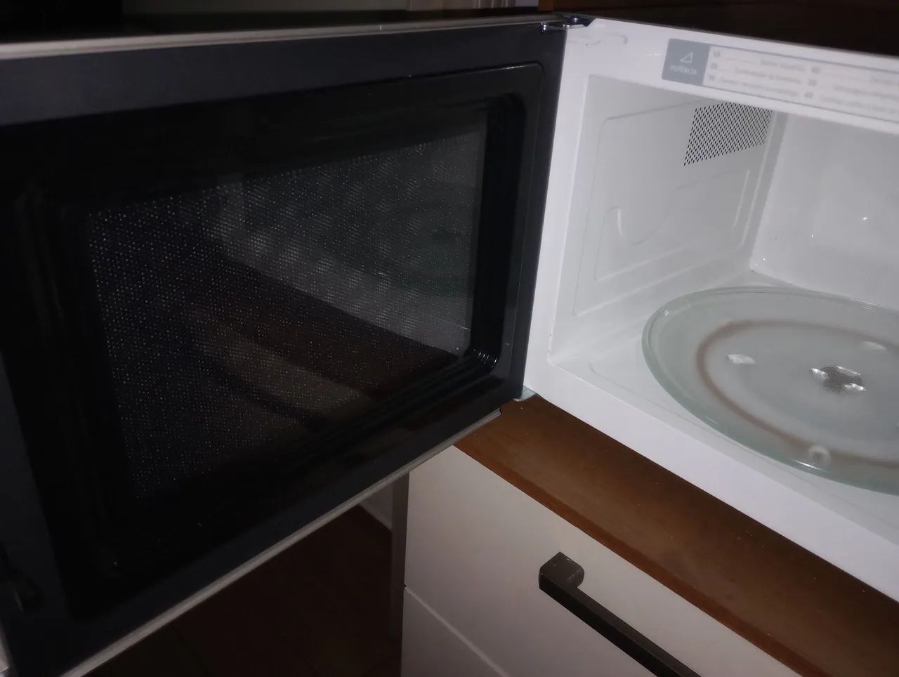 Microondas Eletrolux 31 litros  - Foto 2