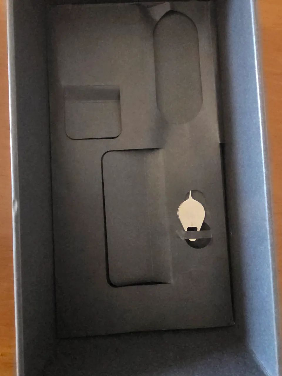 VENDO CELULAR S 25 + Plus  1 ANO DE USO  - Foto 4