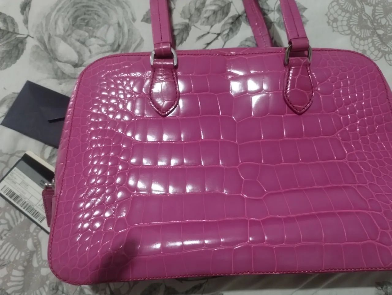 Vendo bolsa feminina marca Prada original  - Foto 2