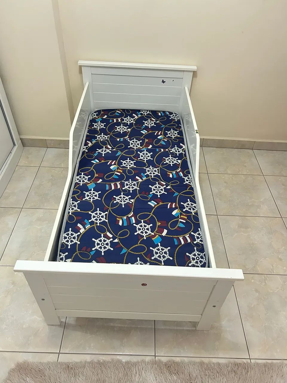Mini cama infantil 