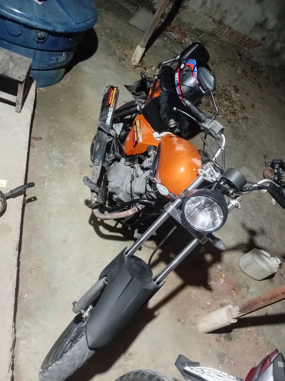 Kanssas 150 laranja