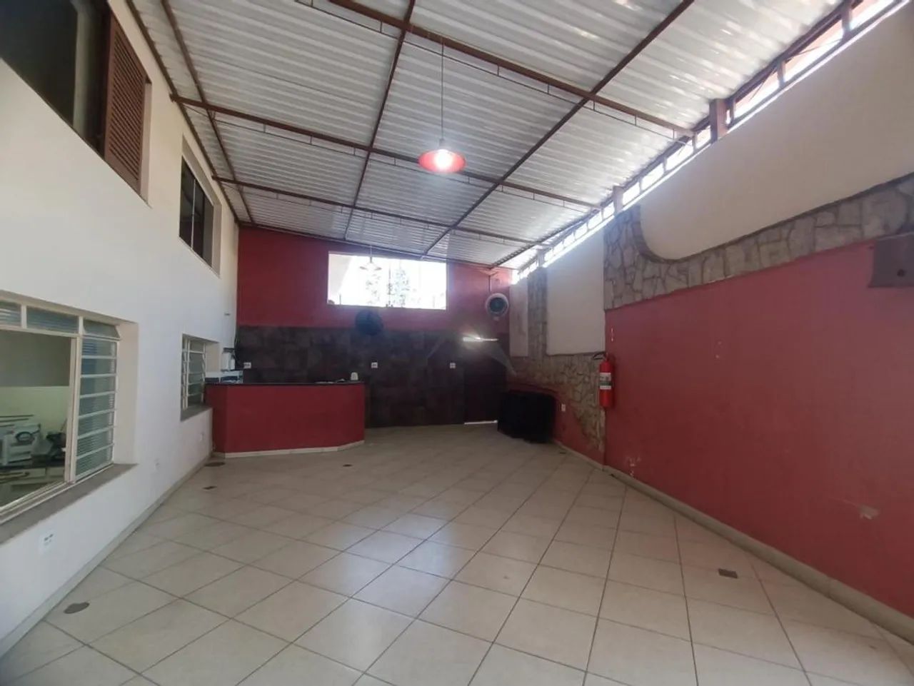 Casa à venda e para alugar em Campinas, Chácara da Barra, com 4 quartos, com 544 m² - Foto 2