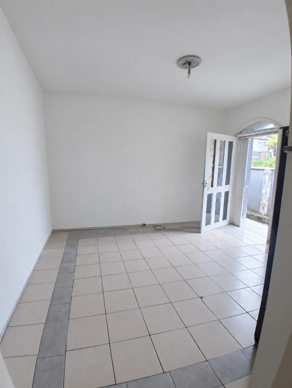 Alugo apartamento em casa no Abraão  - Foto 3