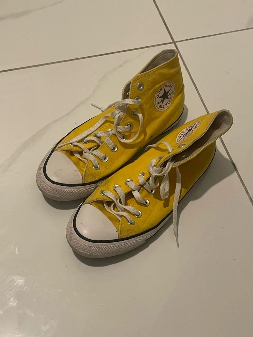 Converse cano alto amarelo