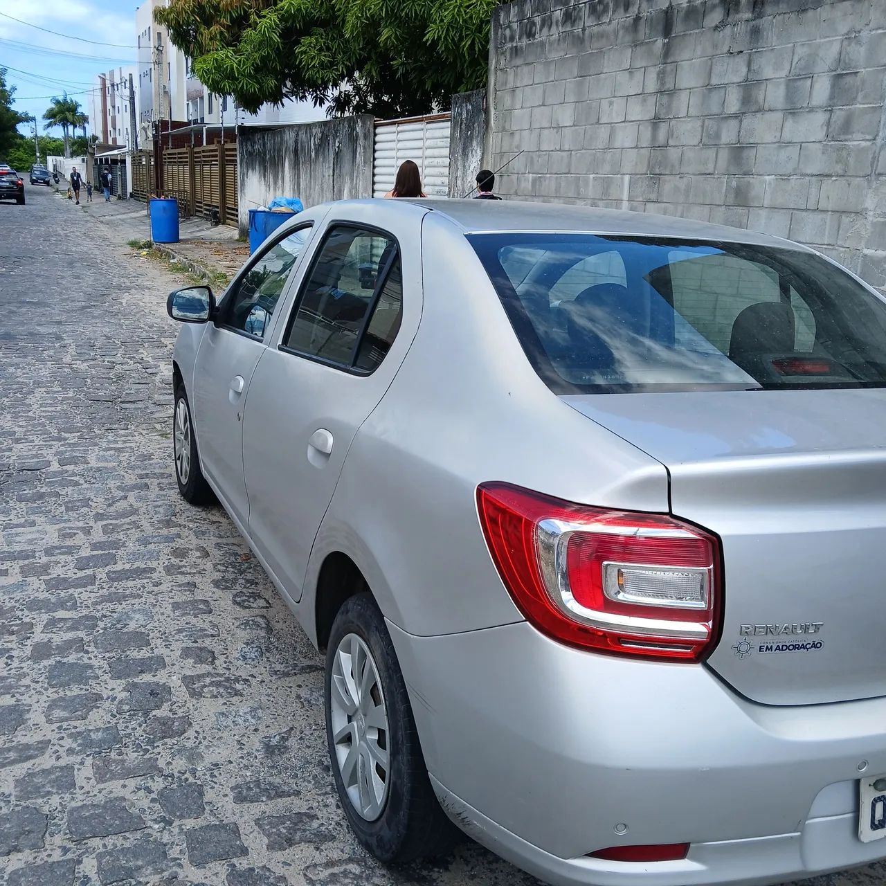 Renault Logan Expression Hi-flex 1.6 8V 4P 2015 - Foto 3